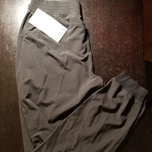 Wanderer Joggers